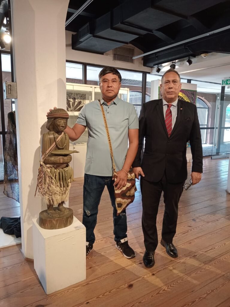 Primera Bienal de Arte Indígena de Buenos Aires 8