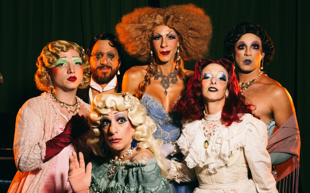 Saraos Uranistas: donde la fantasía insiste en existir