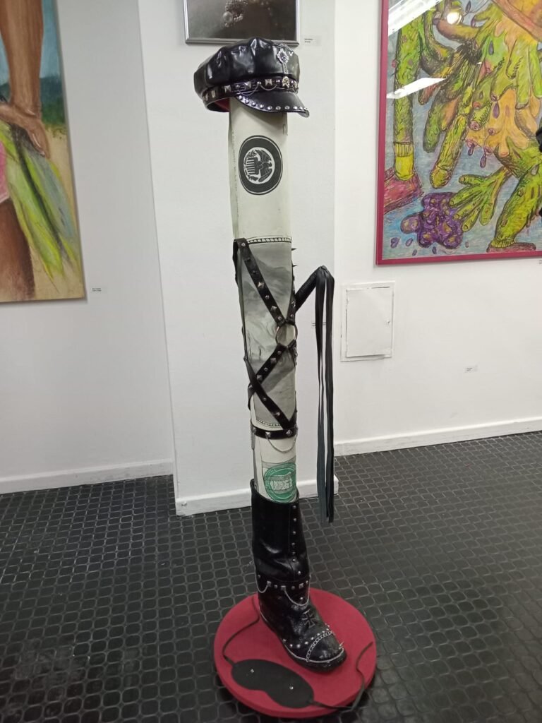 muestra de arte contemporáneo en Espacio Hermes 11